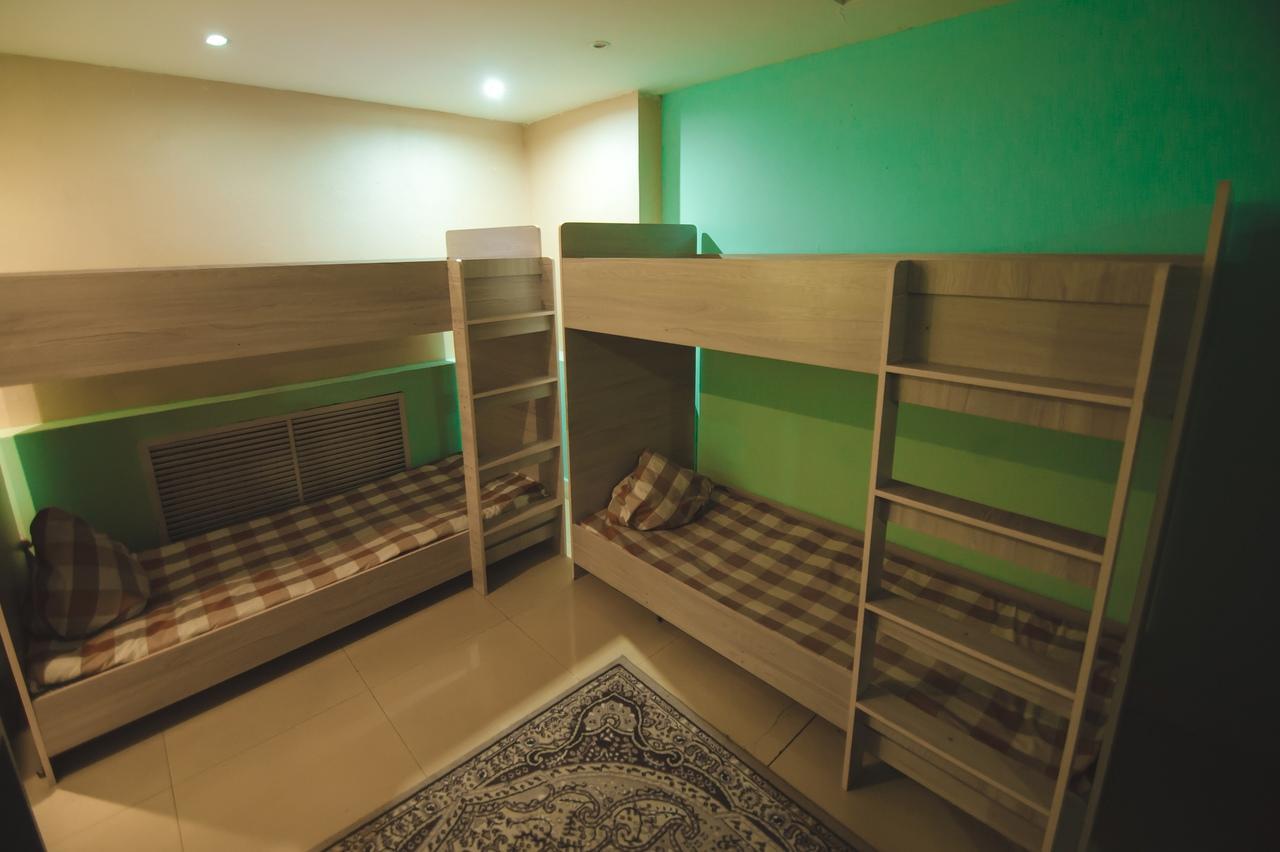Asia Hostel Almaty Esterno foto
